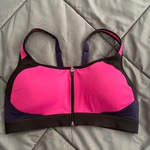 Champion Sports Bra Hugh Support